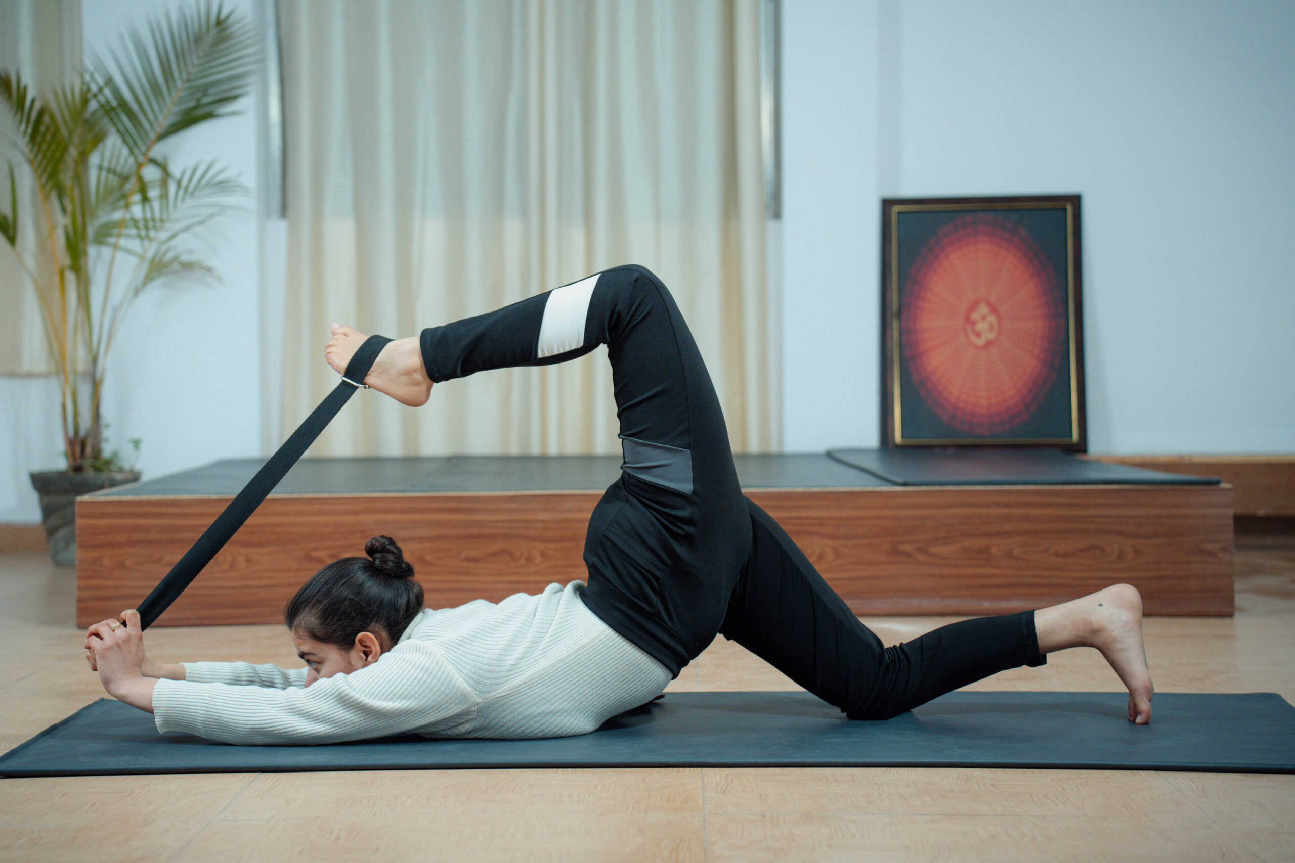 200 HR Yoga Teacher Training for Yoga Alliance - Image 16