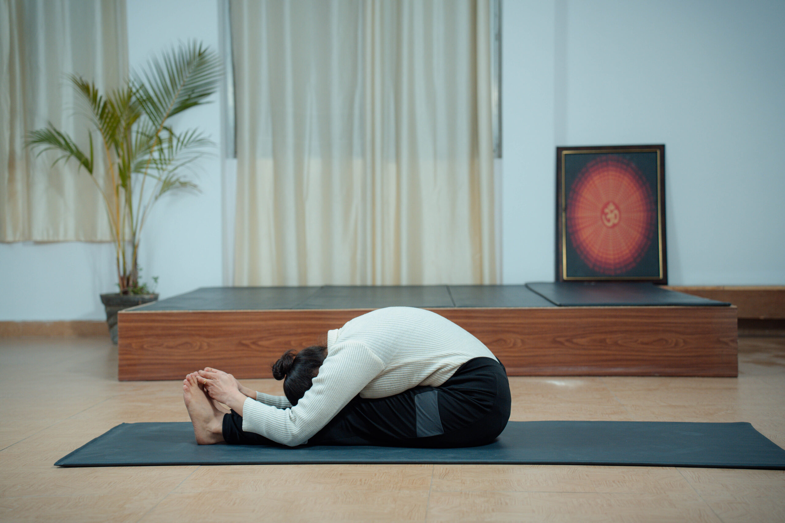 200 HR Yoga Teacher Training for Yoga Alliance - Image 14